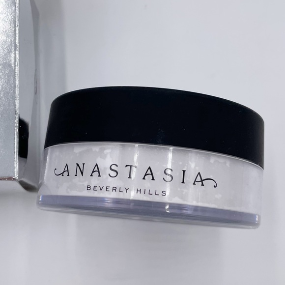 NEW Anastasia Beverly Hills Loose Setting Powder in Translucent FULL SIZE Sealed - Picture 4 of 9